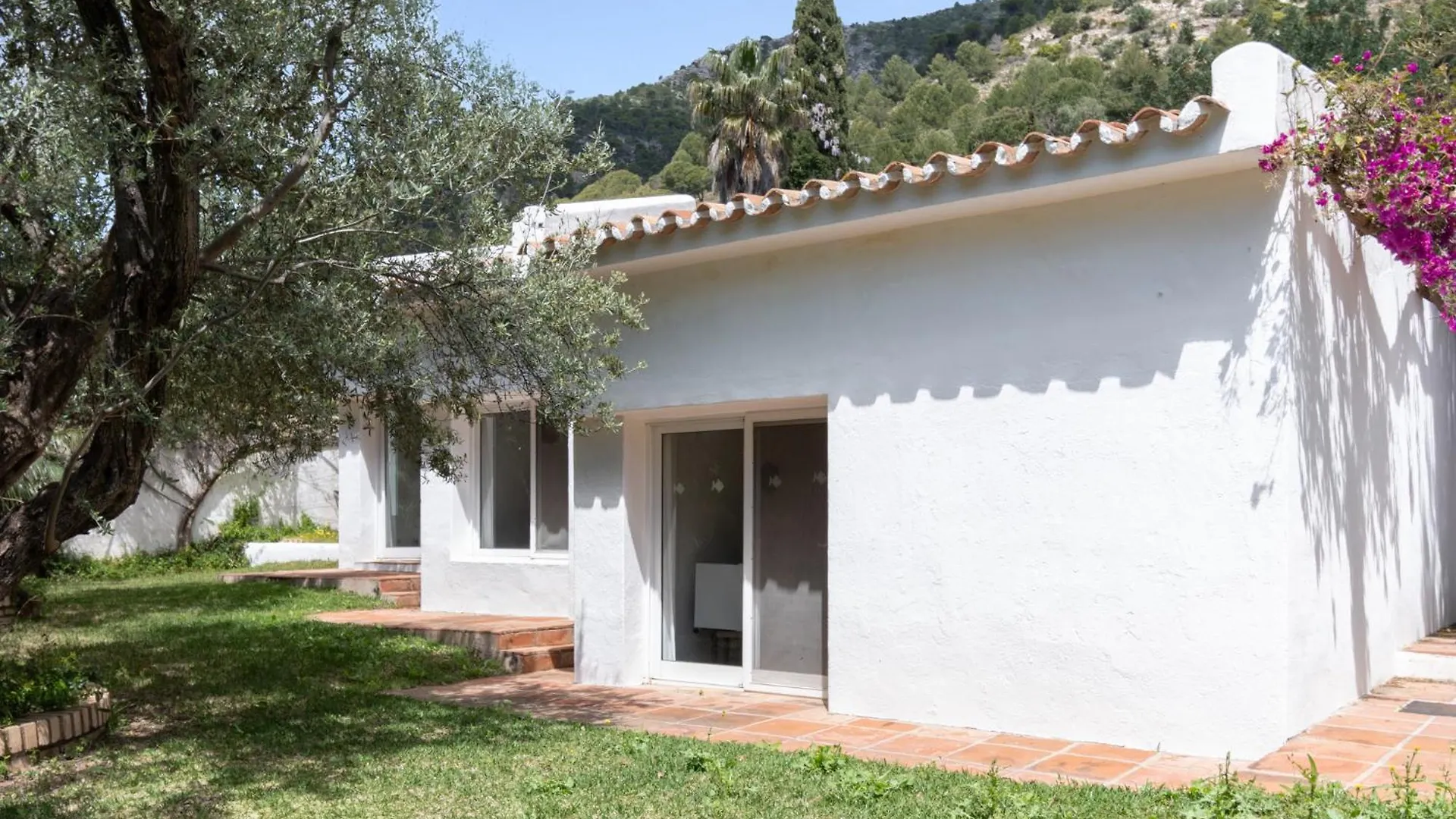 Villa La Loupera Mijas 0*,  Spain